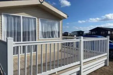 Silver Sands Holiday Park-1