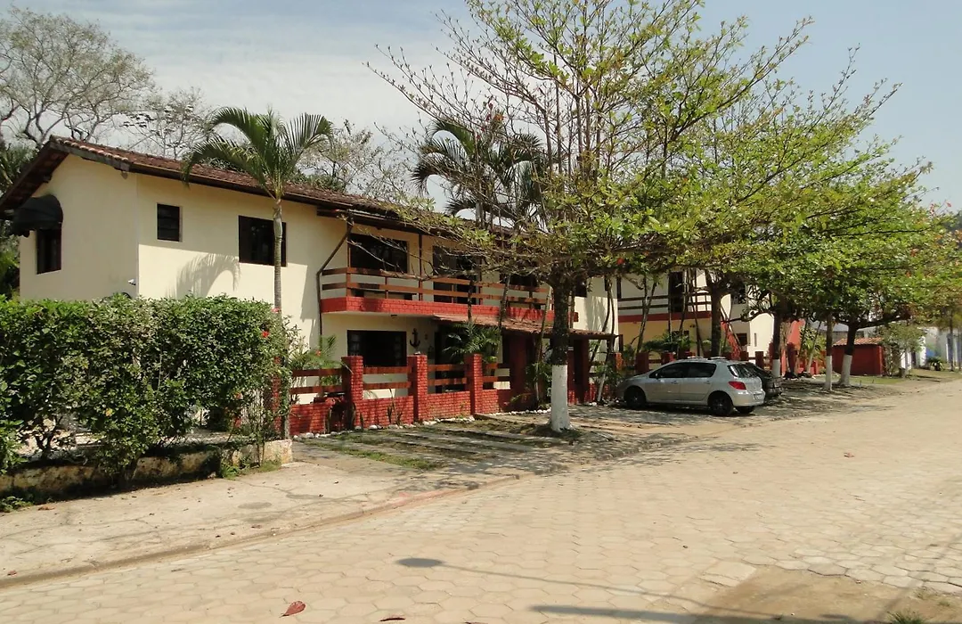 Residencial Chalés Âncora-1
