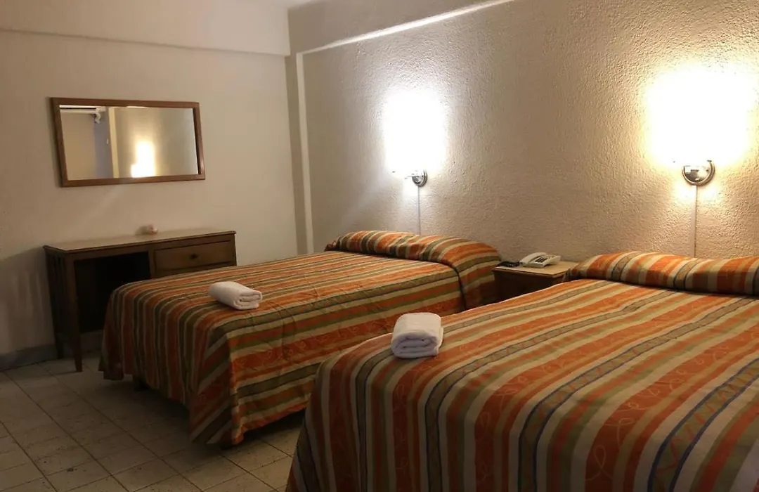 Hotel Lorena-1