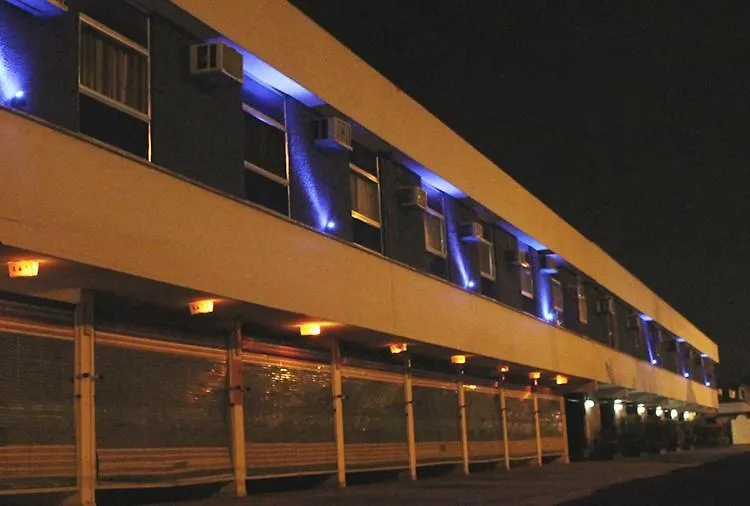 Status Motel-1