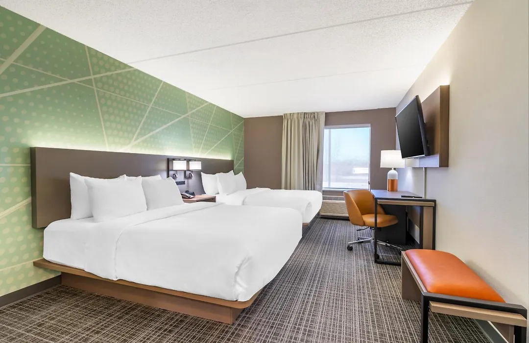 Comfort Inn & Suites Madison East Interstate I-90-1