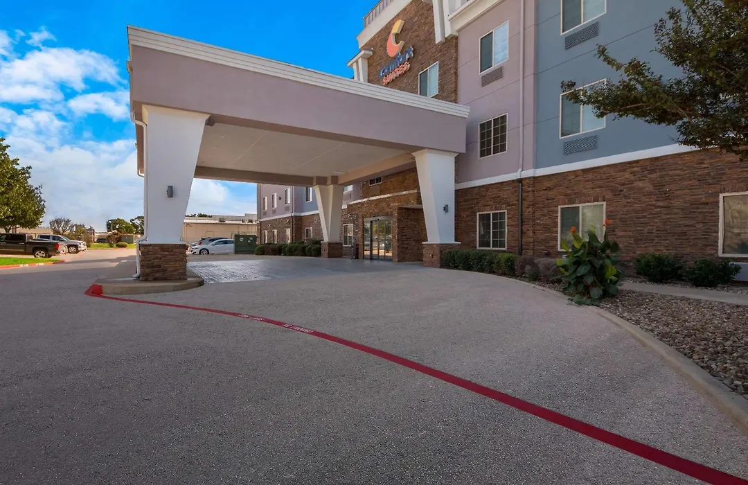 Comfort Suites Bastrop-1