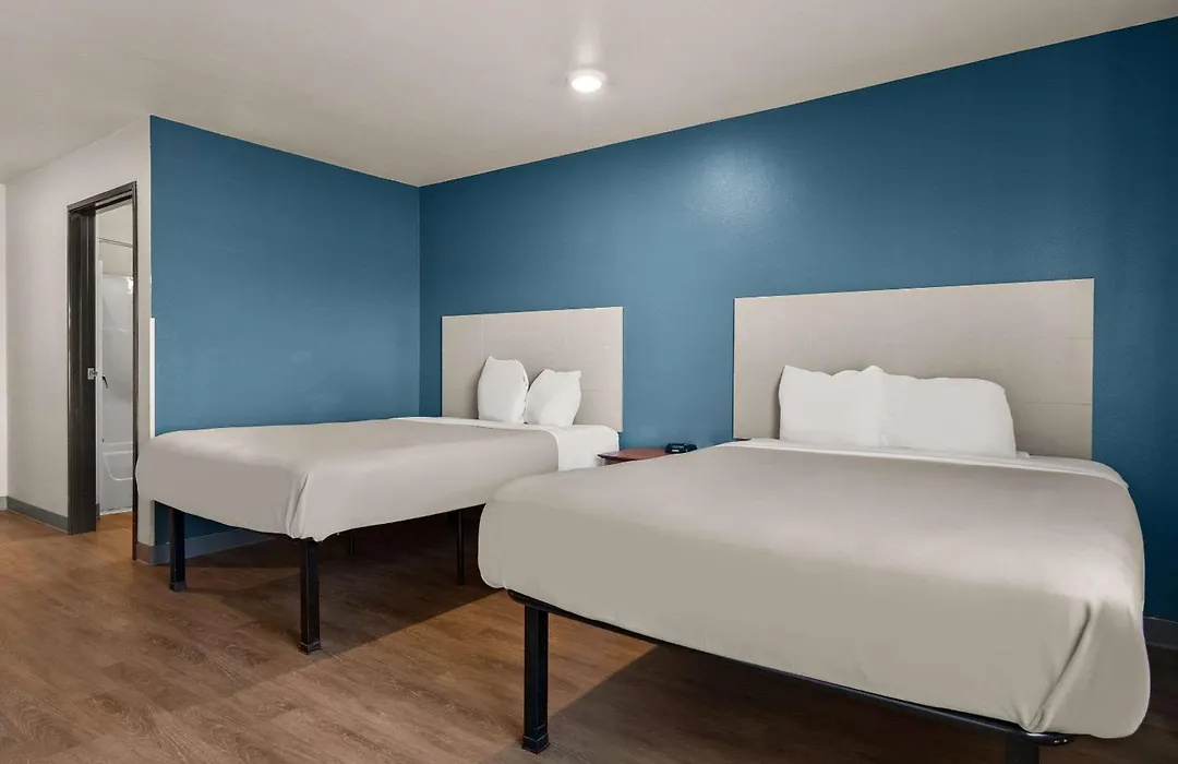 Woodspring Suites Champaign Near University-1