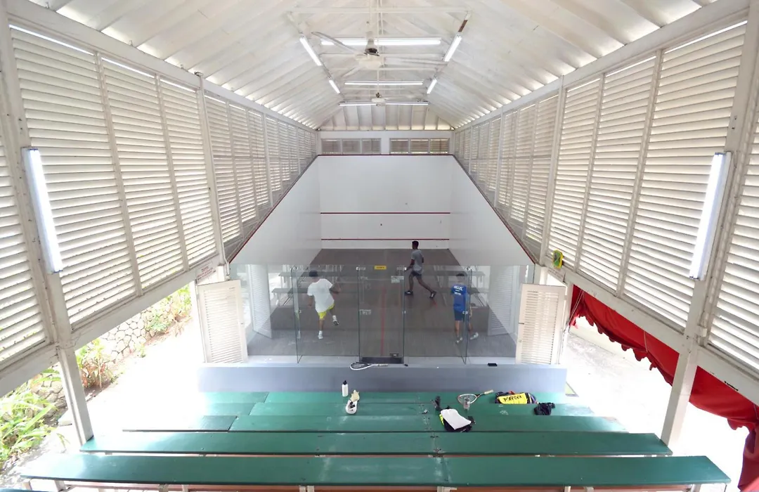 The Liguanea Club-1