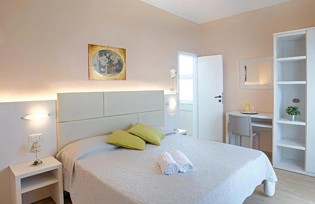 Hotel Barca D'Oro-1