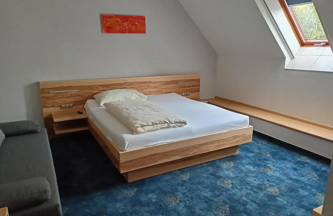 Gasthof Zum Lindenhof-1