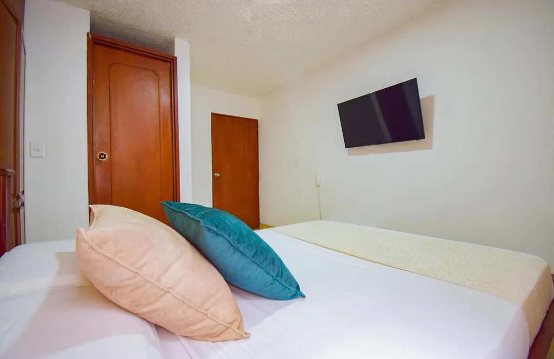 Hotel Toledo Plaza-1