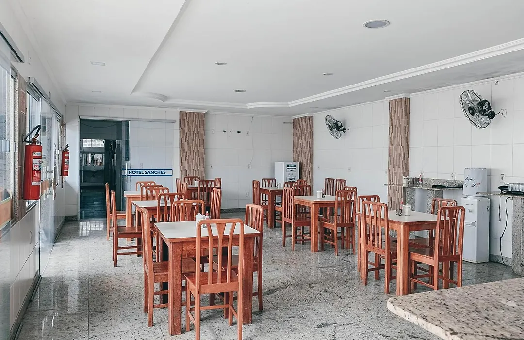 Hotel Sanches-1