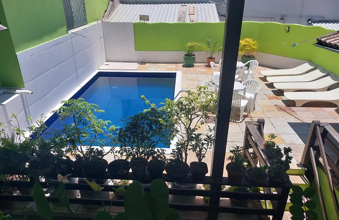 Hotel Kalifornia-1
