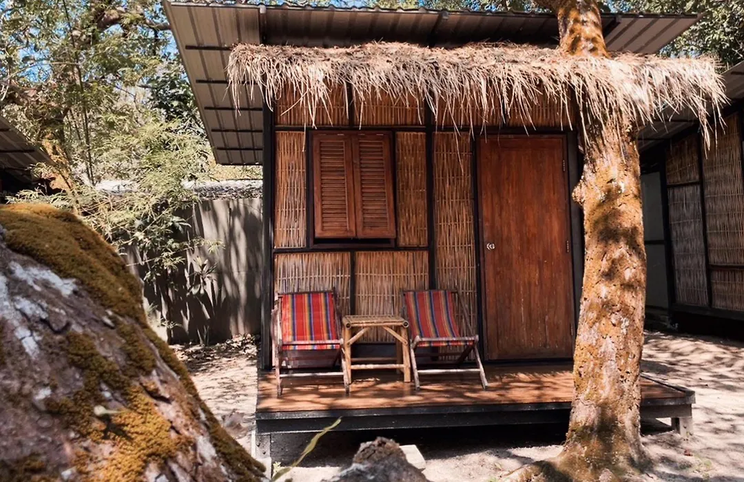 Little Hut-1