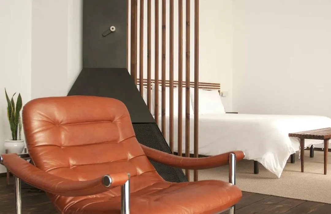 Casa Boumort-1