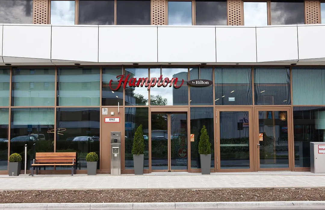 Hampton By Hilton Munich City Center East-1