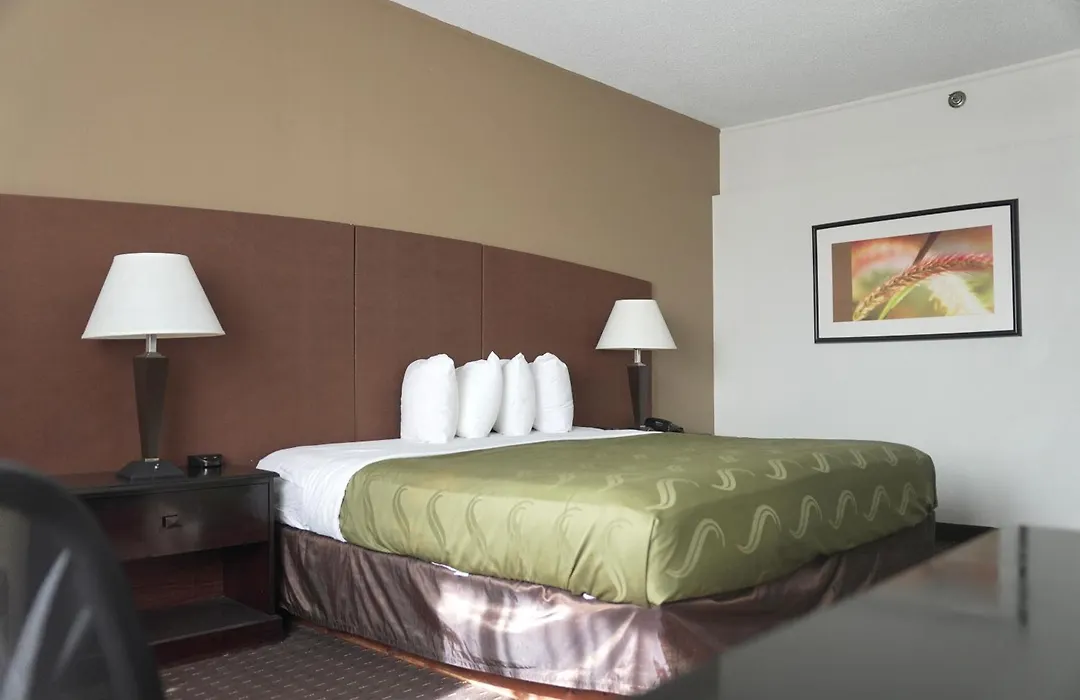 American Inn & Suites-1