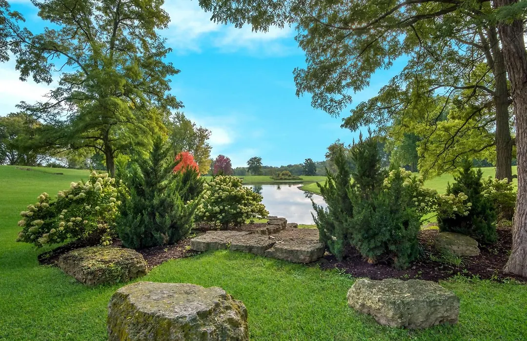 Wyndham Garden Galena Hotel & Day Spa-1