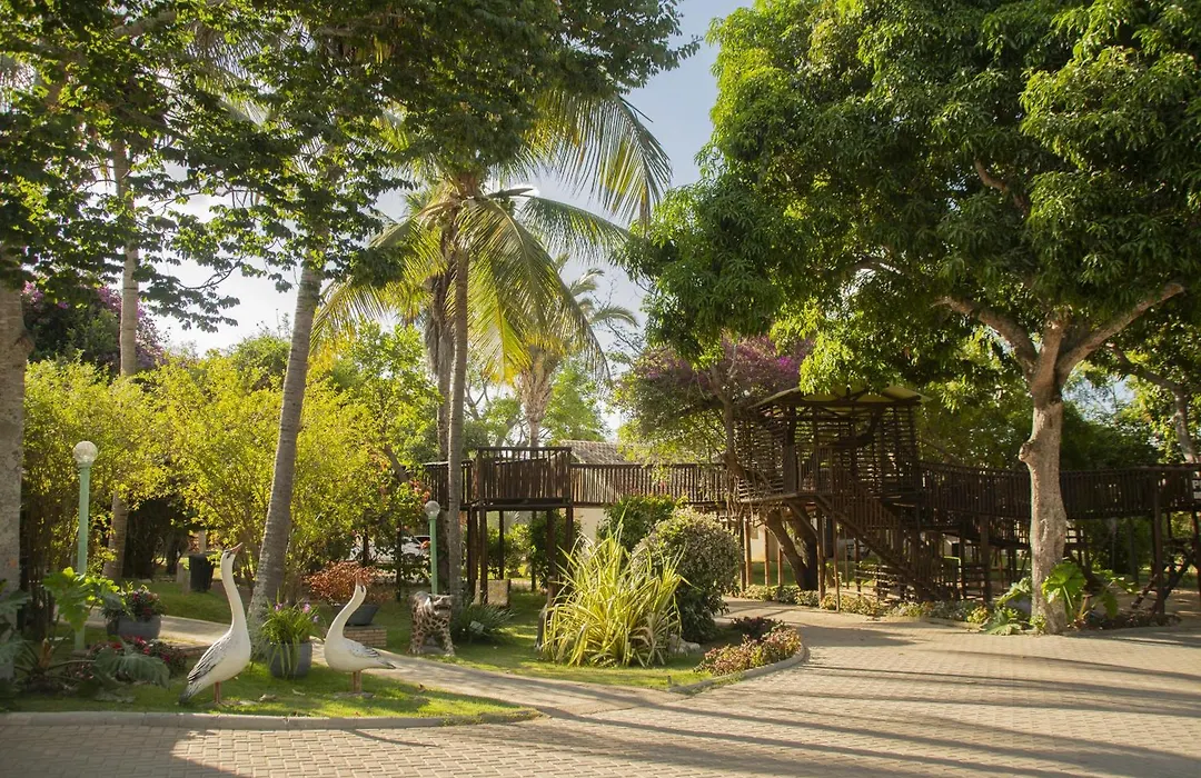 Hotel Chale Lagoa Dos Ingas-1