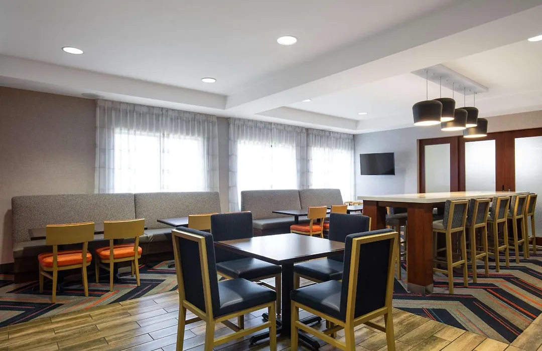 Hampton Inn Medford-1