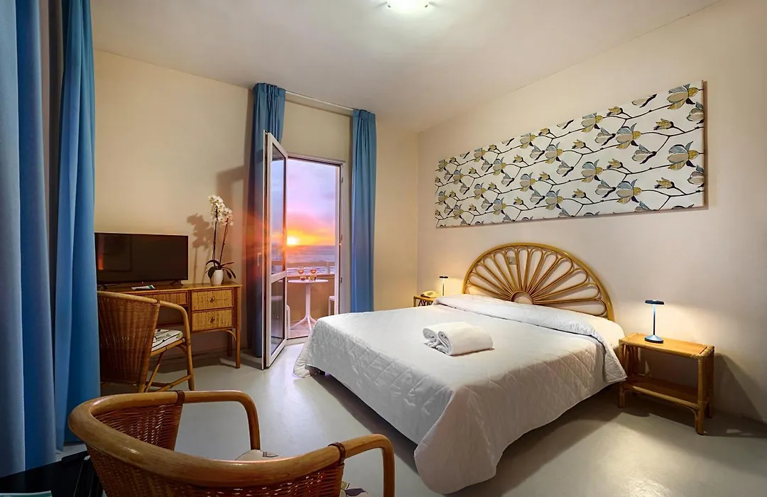 Hotel Mida-1