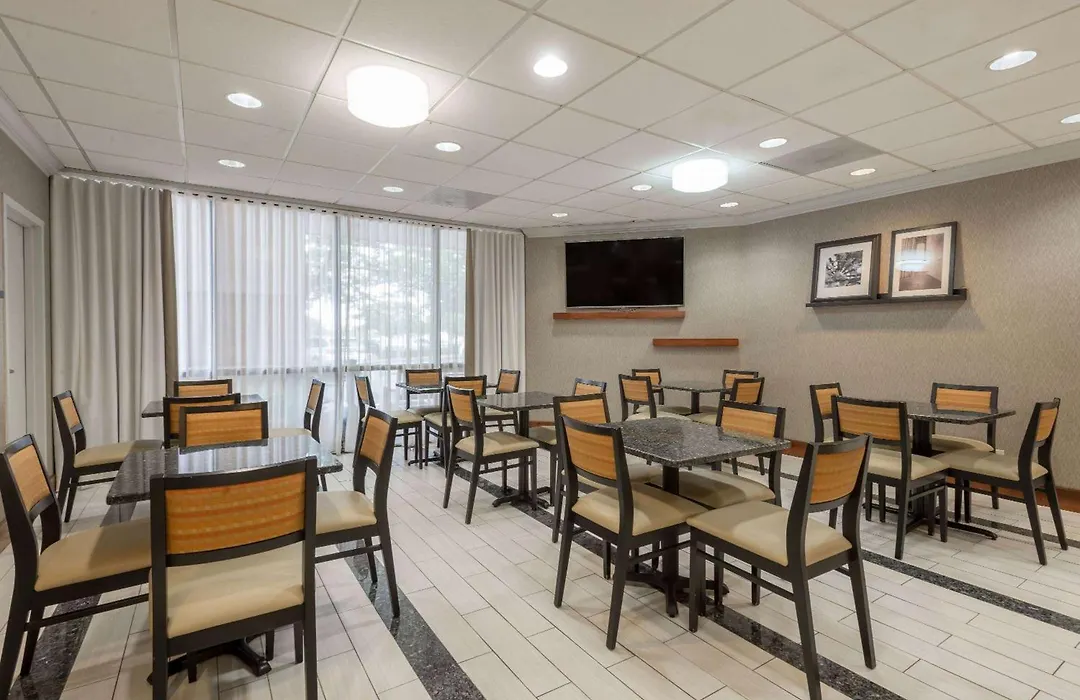 Wingate By Wyndham Springfield-1
