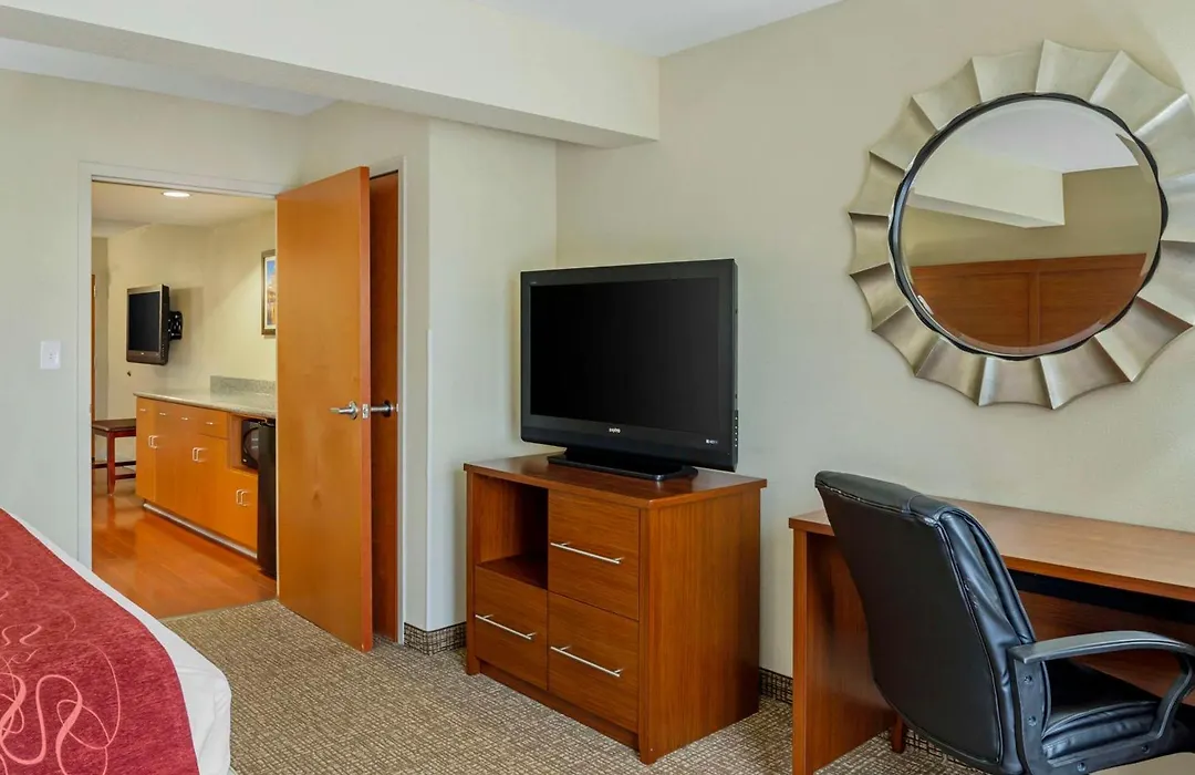 Comfort Suites At Virginia Center Commons-1