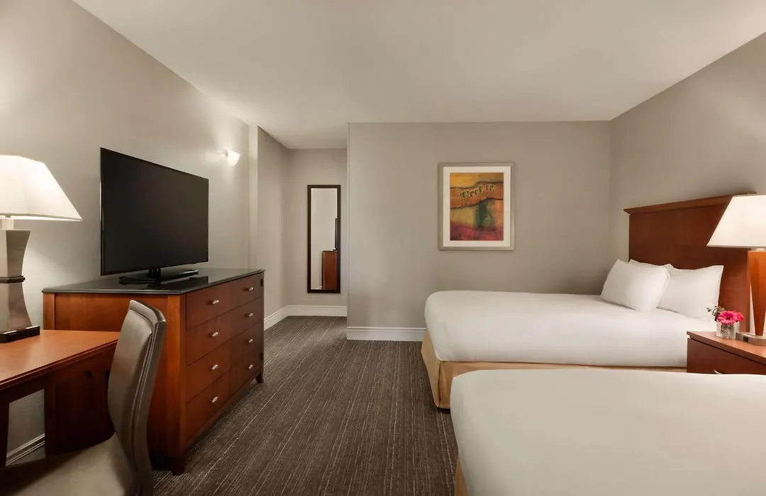 Doubletree By Hilton Minneapolis Park Place-1