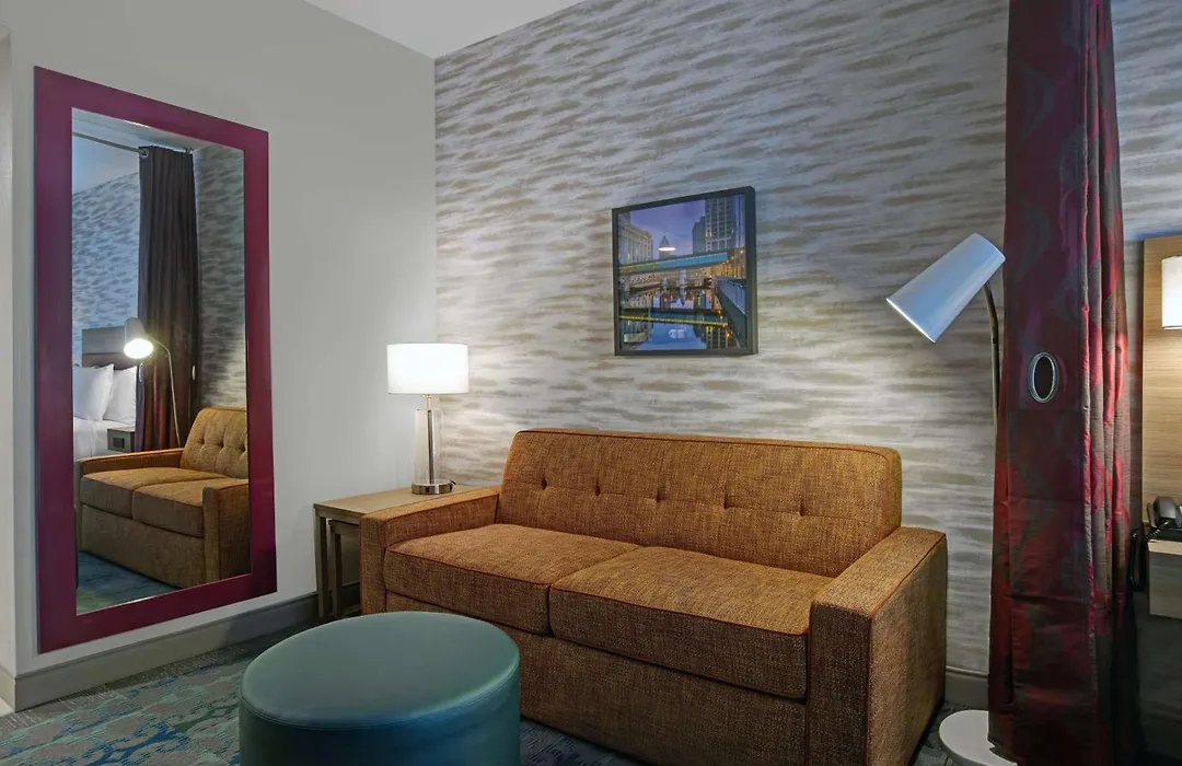 Home2 Suites By Hilton Milwaukee Downtown-1