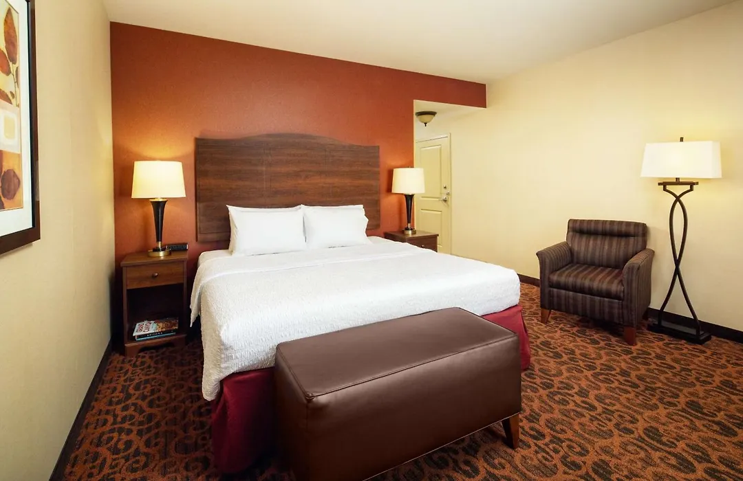 Hampton Inn & Suites Scottsdale At Talking Stick-1