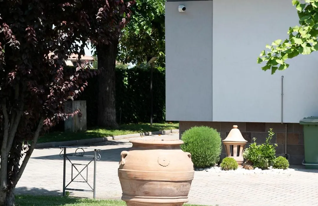 Albergo Aurora-1