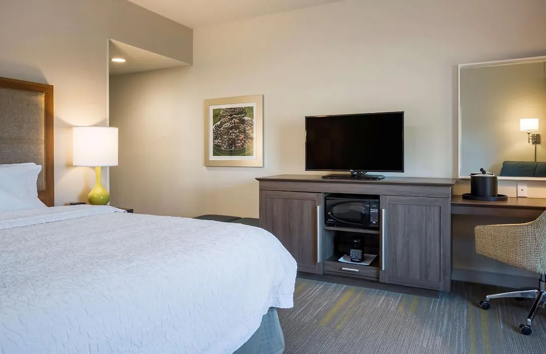 Hampton Inn & Suites- Seattle Woodinville Wa-1