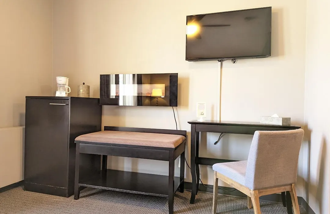 King Edward Hotel-1