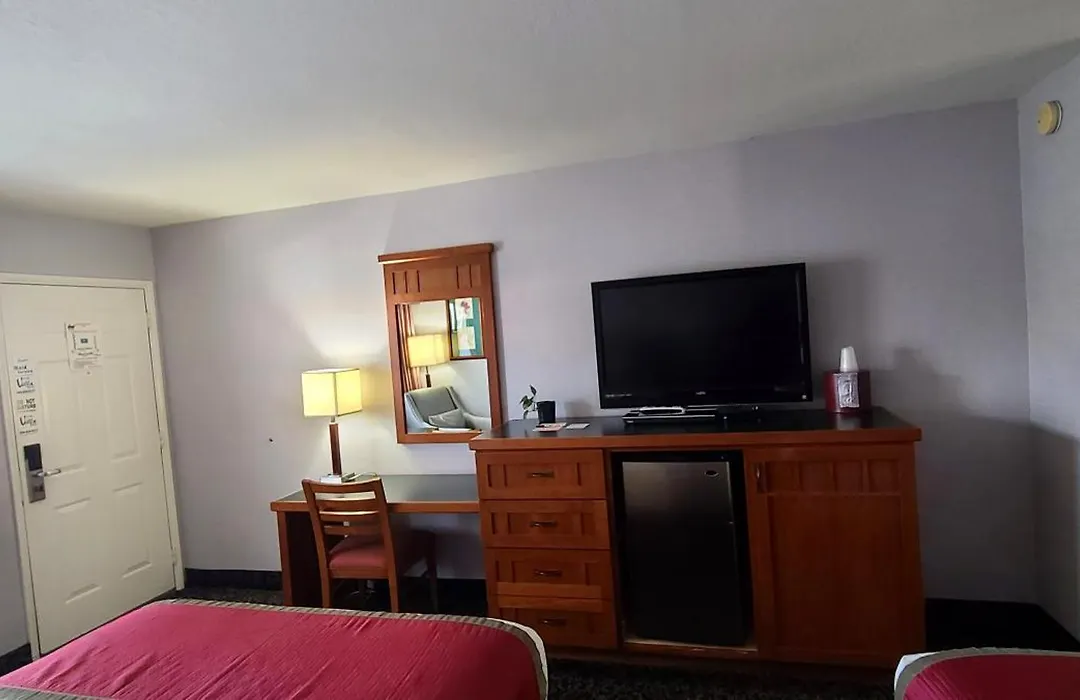 Dow Villa Motel-1
