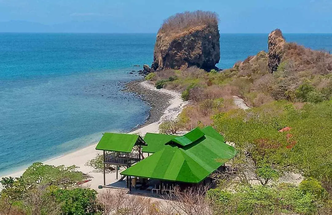 Eagle Point Beach And Dive Resort-1
