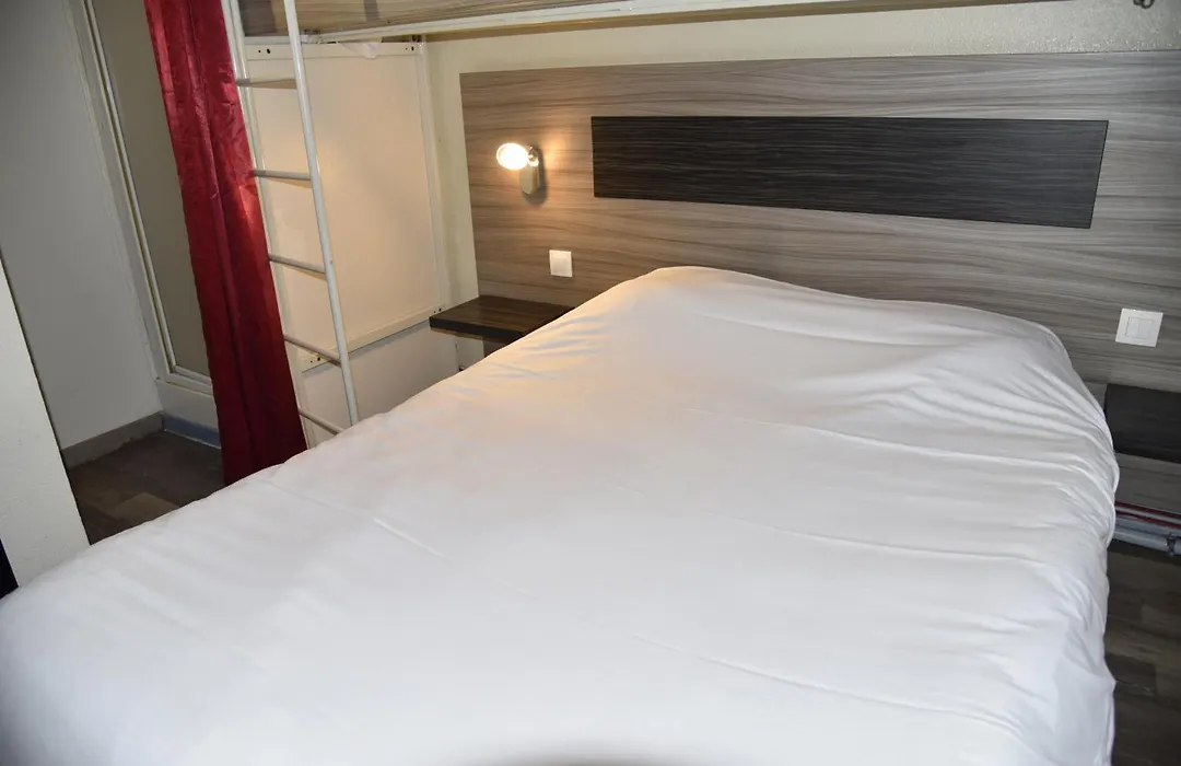 Hotel Du Triangle-1