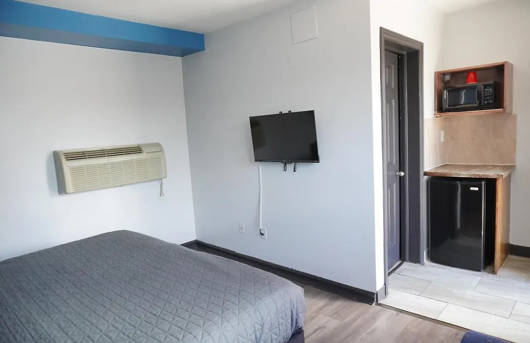 Crestwood Motel-1