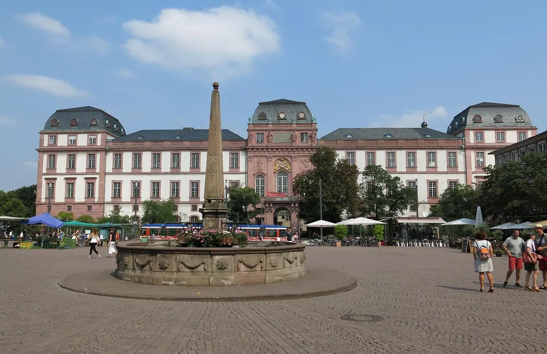Holiday Inn Express - Darmstadt, an IHG Hotel-1