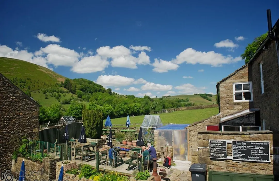 The Lantern Pike Inn-1