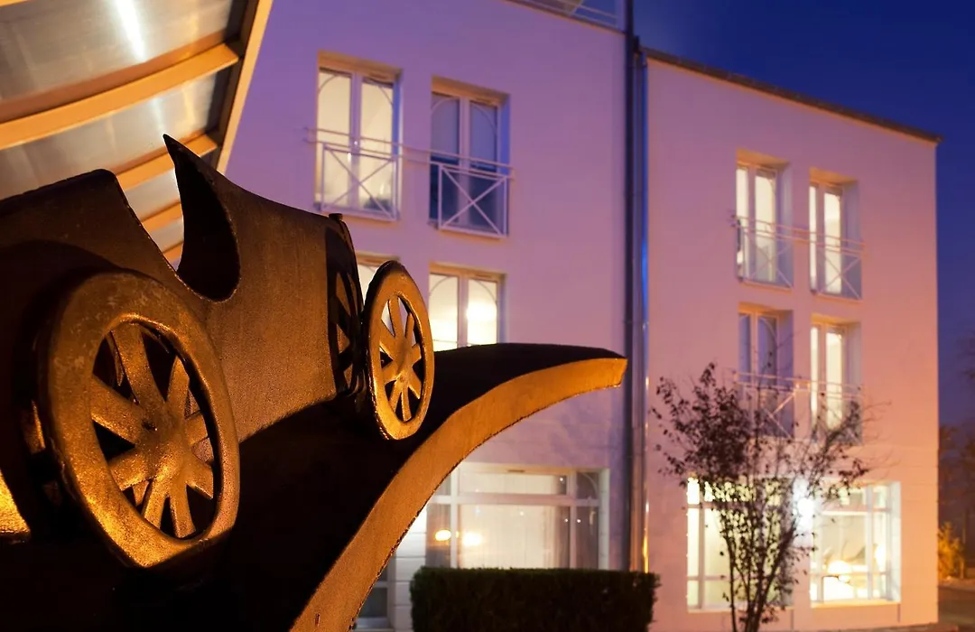 Hotel Le Bugatti-1