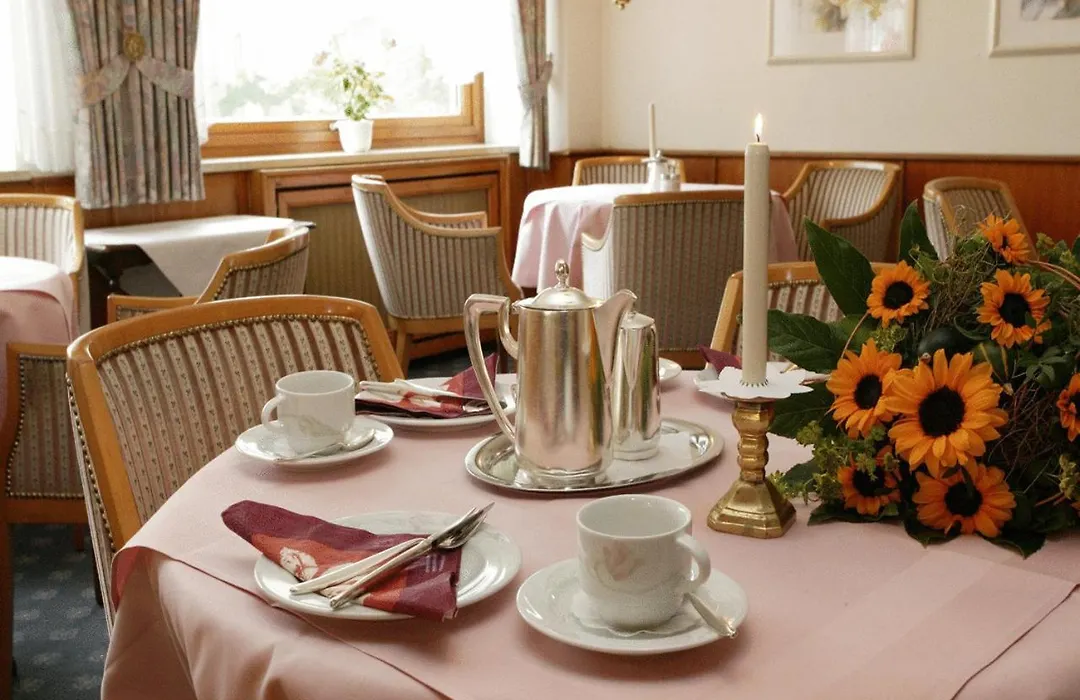 Urlaubs- und Wellnesshotel Friederike-1