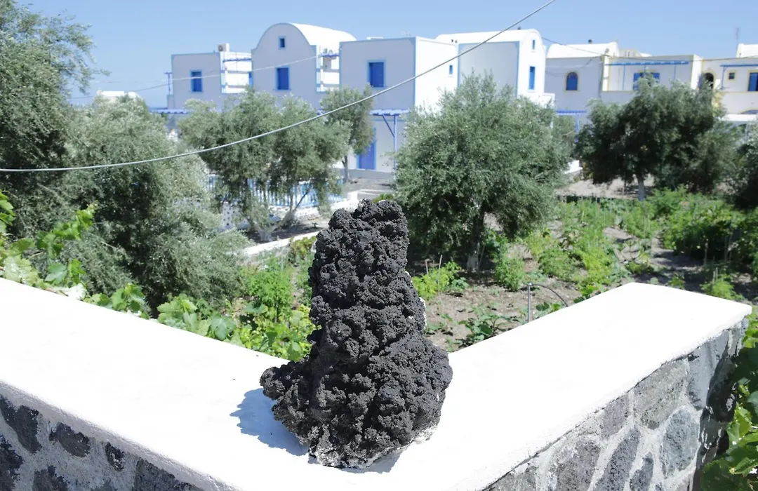 Hotel Perissa-1