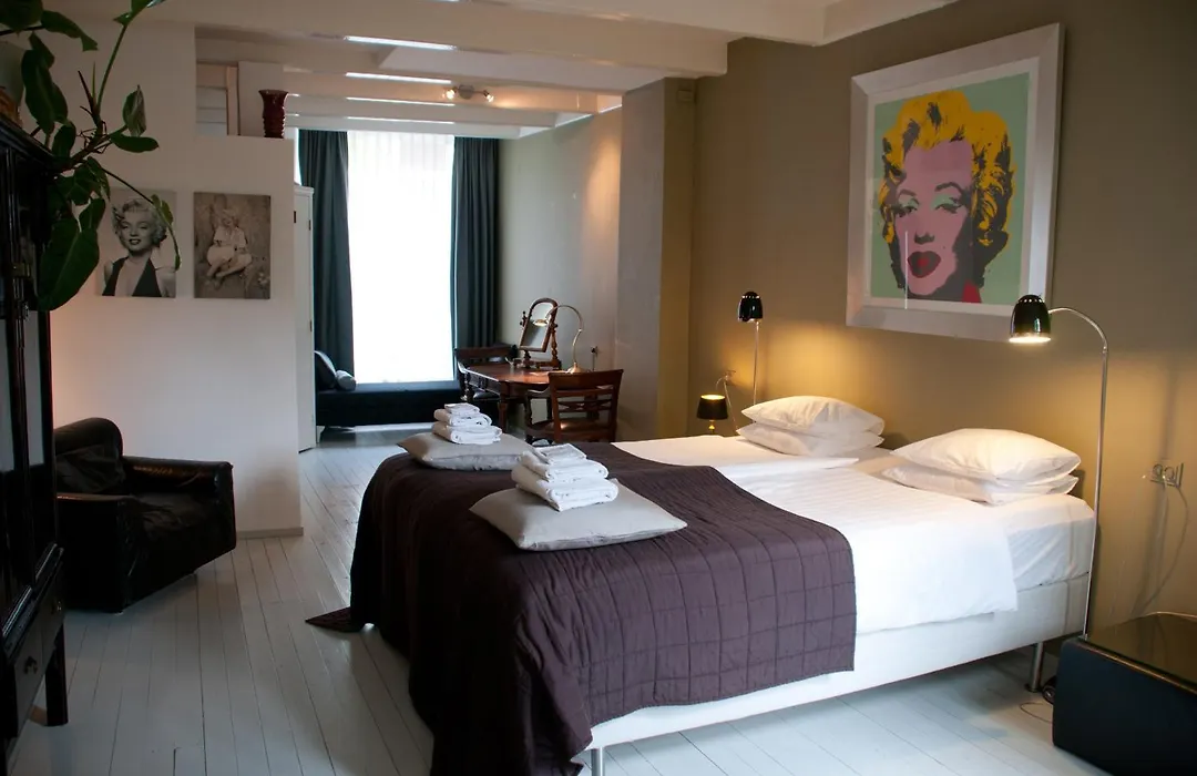Bed & Breakfast Westviolet-1