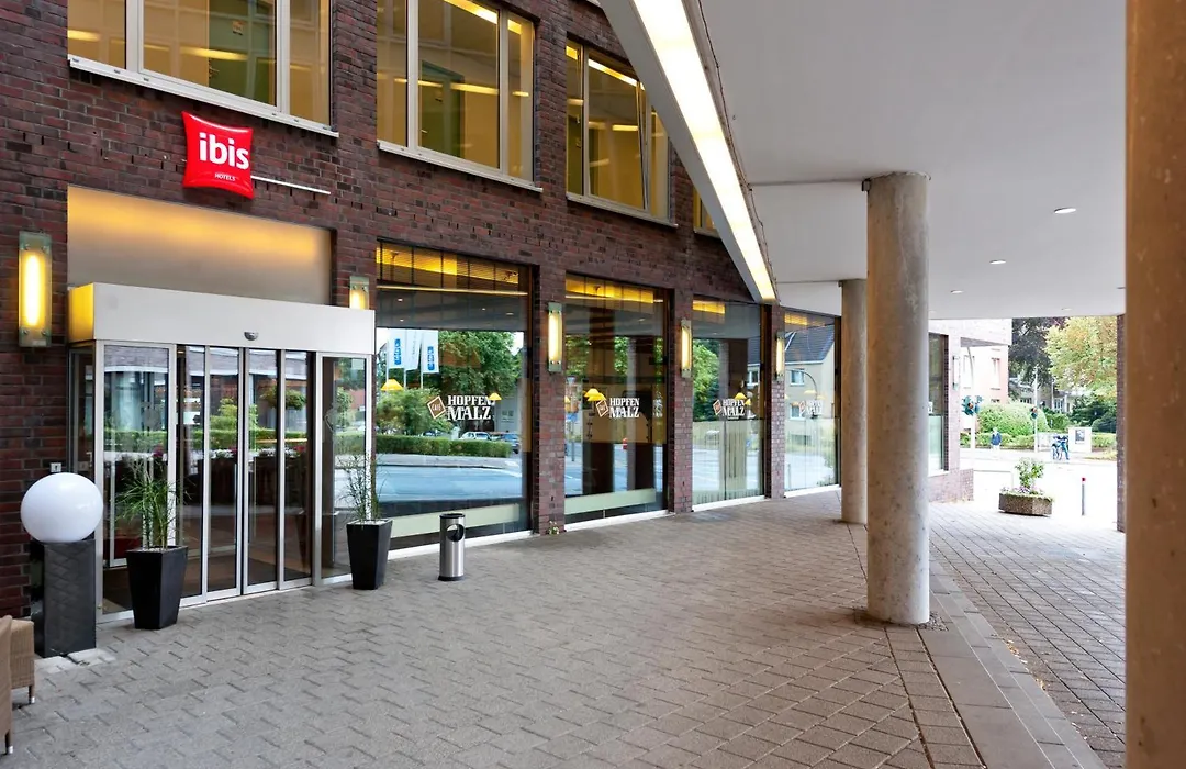 ibis Hamburg Alsterring-1