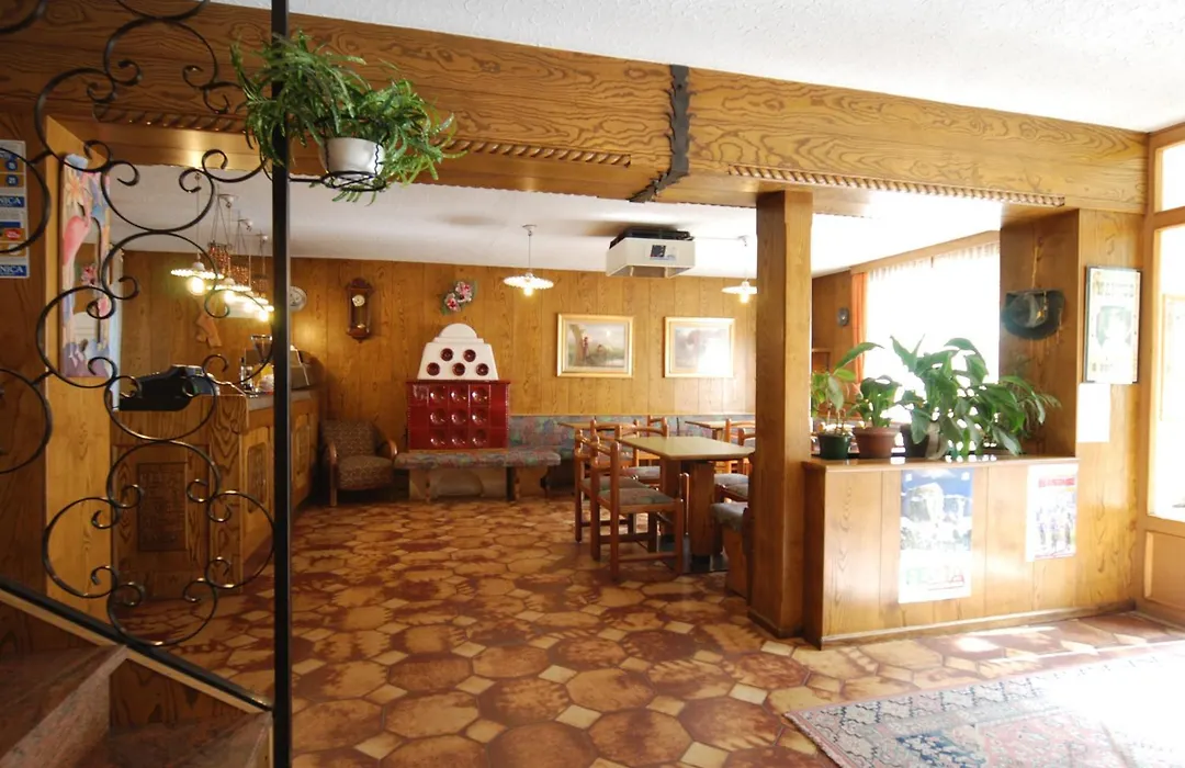 Hotel Ancora-1