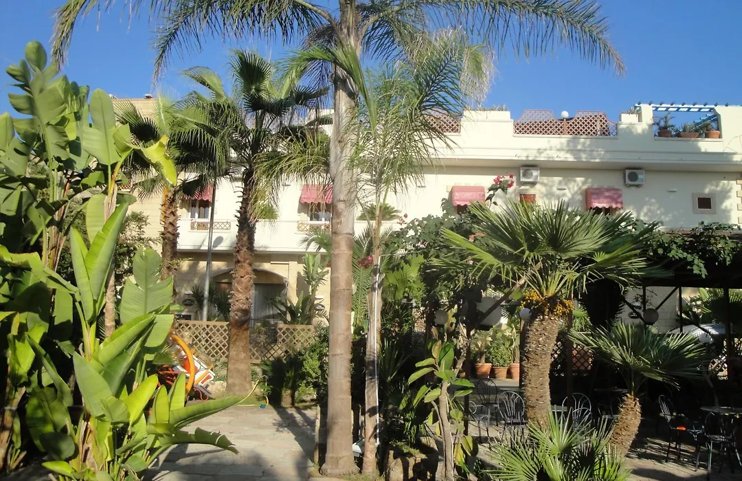 Hotel Costa D'Oro-1