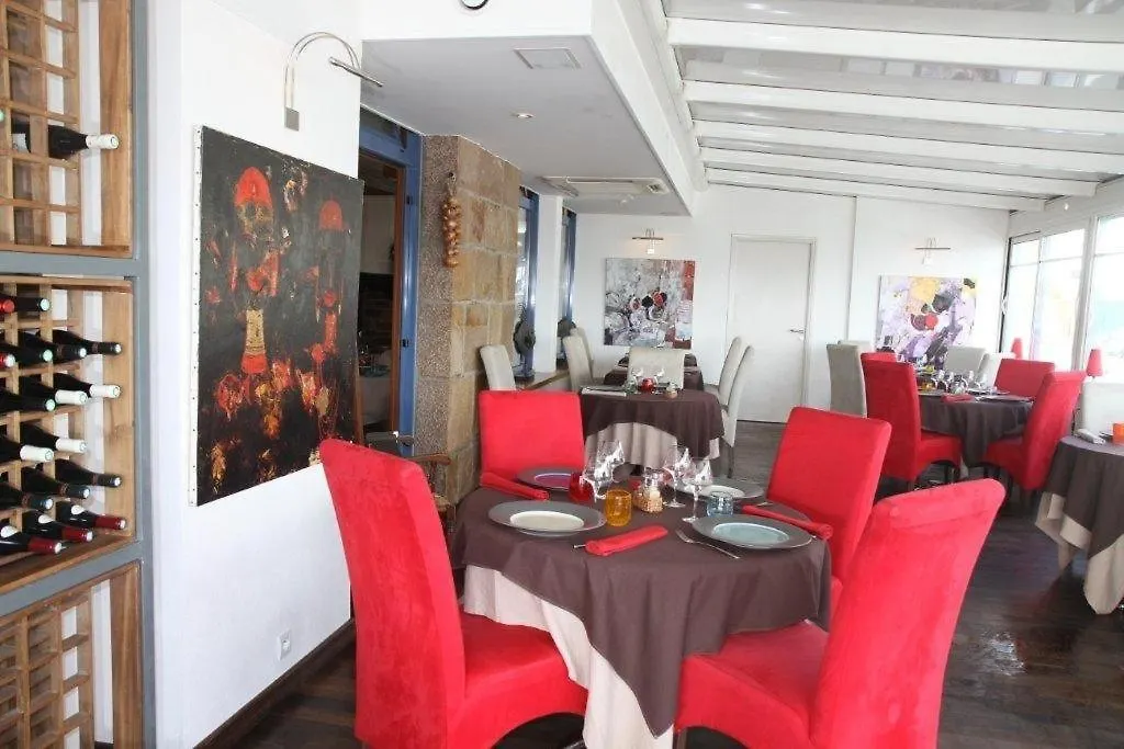 Hotel Le Suroit-1