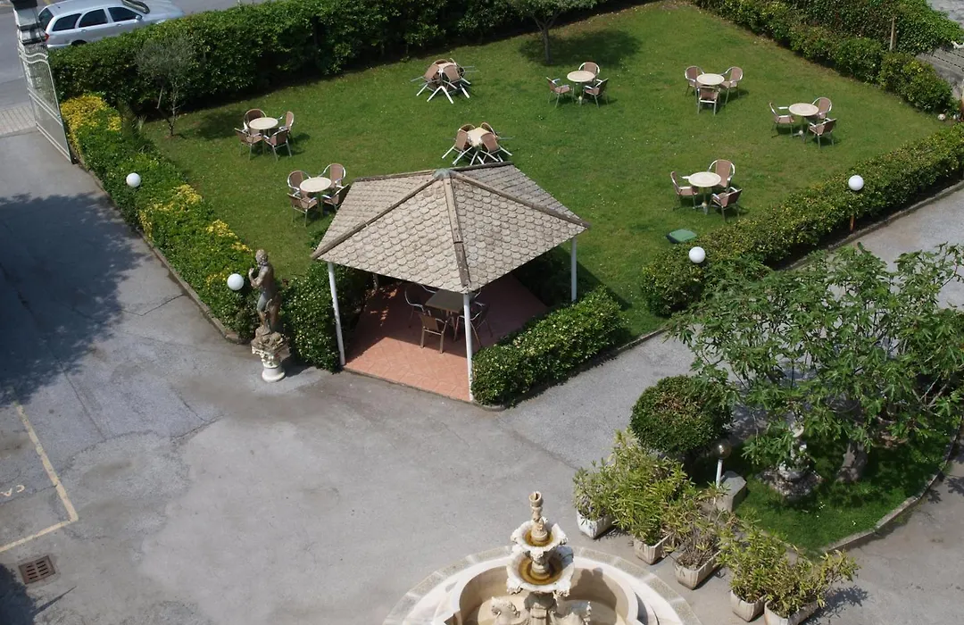 Hotel Villa Colombo-1