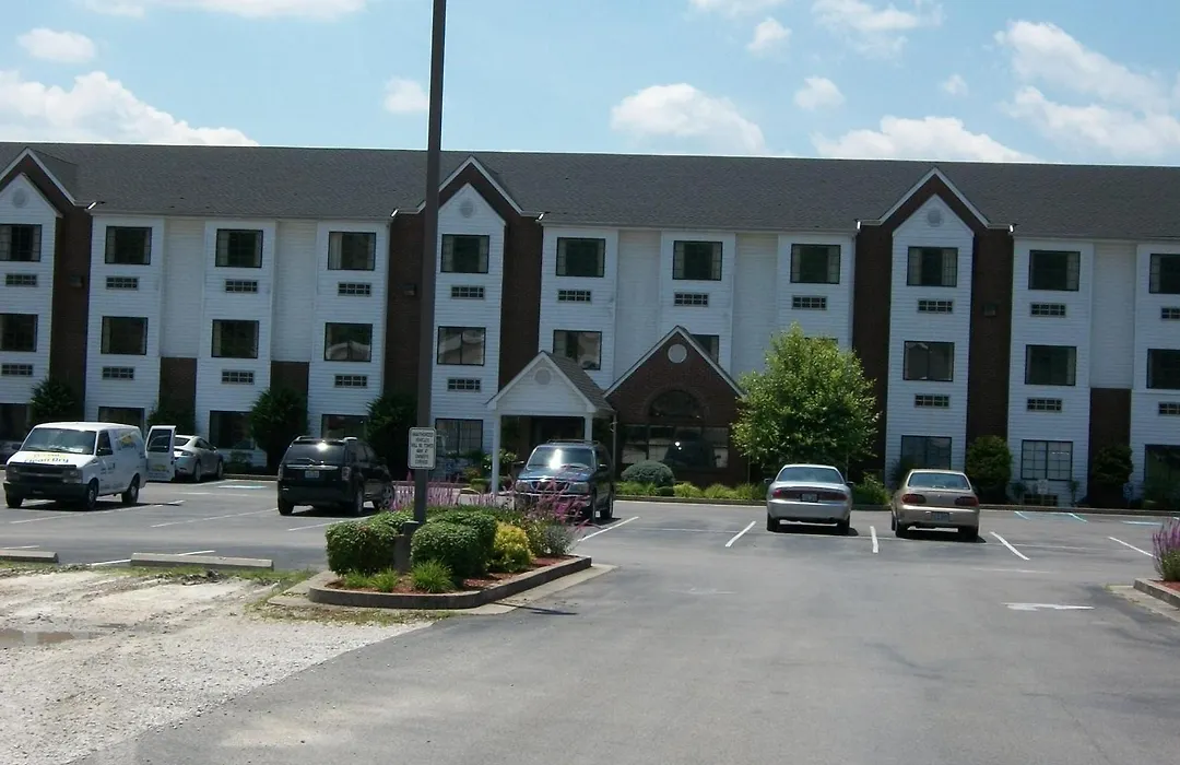 Quality Inn & Suites Prestonsburg Next To Mountain Arts Center-1