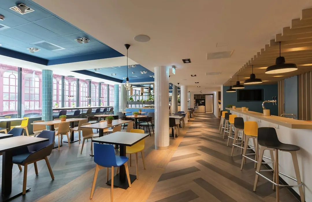 Hampton By Hilton Antwerp Central Station-1