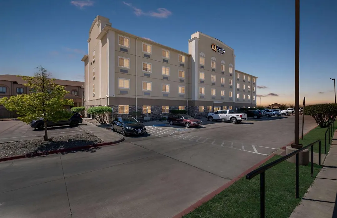 Quality Inn & Suites Big Spring-1