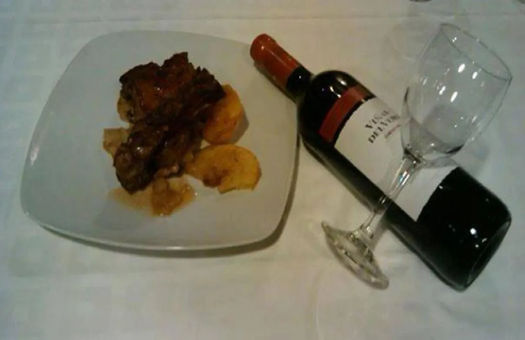 Hotel Casbas-1
