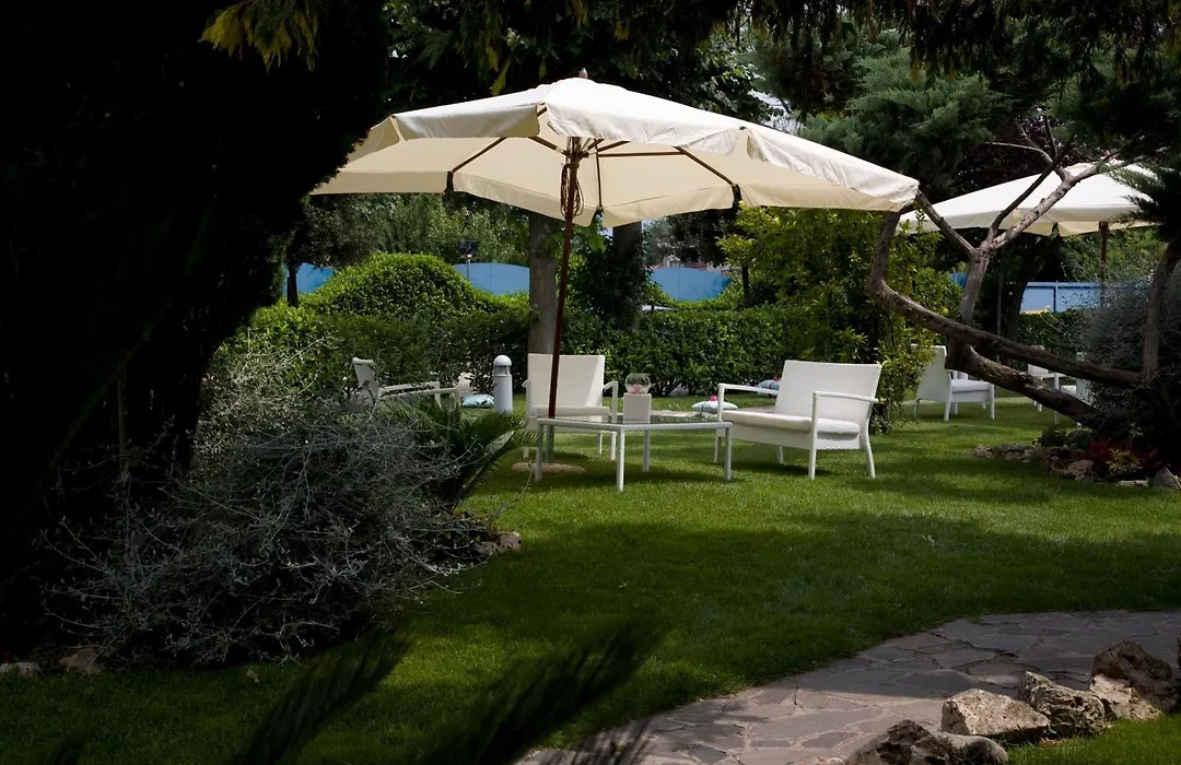 Hotel Ristorante La Piana-1