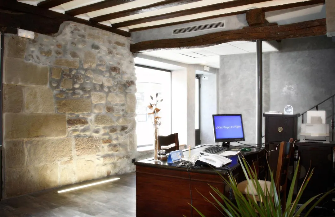 Hotel Duques de Najera-1